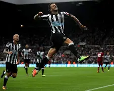 ag体育团队_关于利物浦英超击败纽卡斯尔联萨拉赫点球制胜的信息